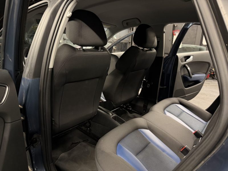 AUDI A1 PHASE 2 SPORTBACK 1.0 TFSI 95 Cv ULTRA / BOITE AUTOMATIQUE 5 PORTES - GARANTIE 1 AN