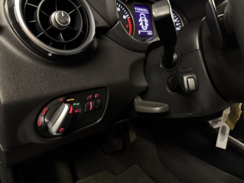 AUDI A1 PHASE 2 SPORTBACK 1.0 TFSI 95 Cv ULTRA / BOITE AUTOMATIQUE 5 PORTES - GARANTIE 1 AN