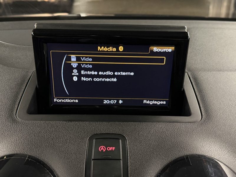 AUDI A1 PHASE 2 SPORTBACK 1.0 TFSI 95 Cv ULTRA / BOITE AUTOMATIQUE 5 PORTES - GARANTIE 1 AN