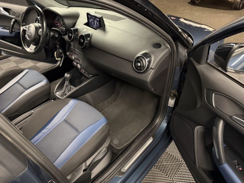 AUDI A1 PHASE 2 SPORTBACK 1.0 TFSI 95 Cv ULTRA / BOITE AUTOMATIQUE 5 PORTES - GARANTIE 1 AN