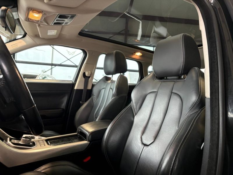 Range Rover Evoque 2.2 TD4 190ch 🚙 4x4 ✨ Suivi 📋 Toit pano 🌅 Reprise 🔄 Garantie 🛡️