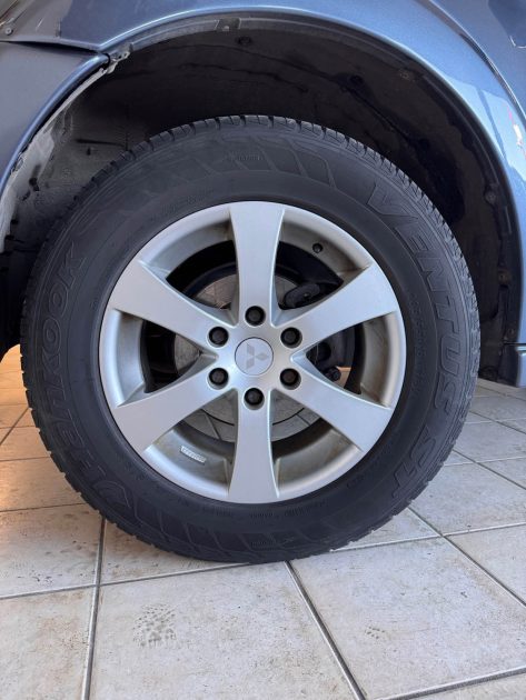 MITSUBISHI PAJERO 3.2 DI-D DAKAR – BOÎTE AUTO – GARANTIE 12 MOIS