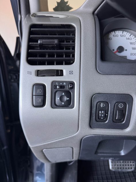 MITSUBISHI PAJERO 3.2 DI-D DAKAR – BOÎTE AUTO – GARANTIE 12 MOIS