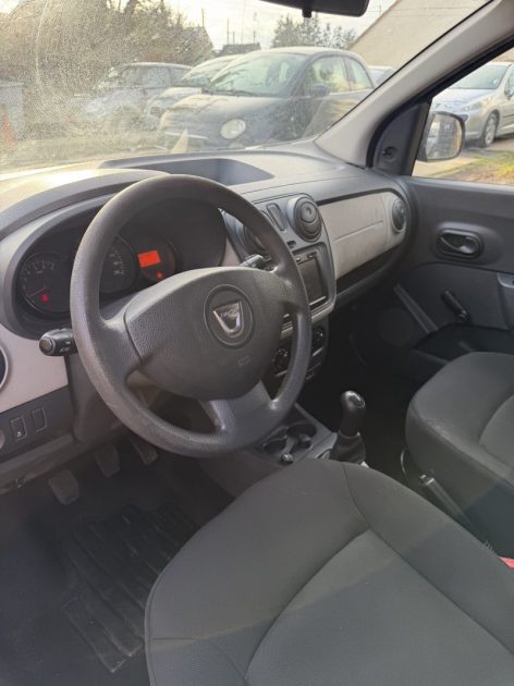 DACIA LODGY 1.6 MPI 85 5 places Silver Line GPL - 61 020Kms - Distrib ok - Premier Main - SUIVIT DAC