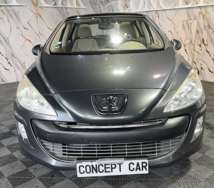 PEUGEOT 308 1.6 VTi 120ch Confort Pack - 86 010Kms - Premier Main - Distrib ok - Suivit PEUGEOT