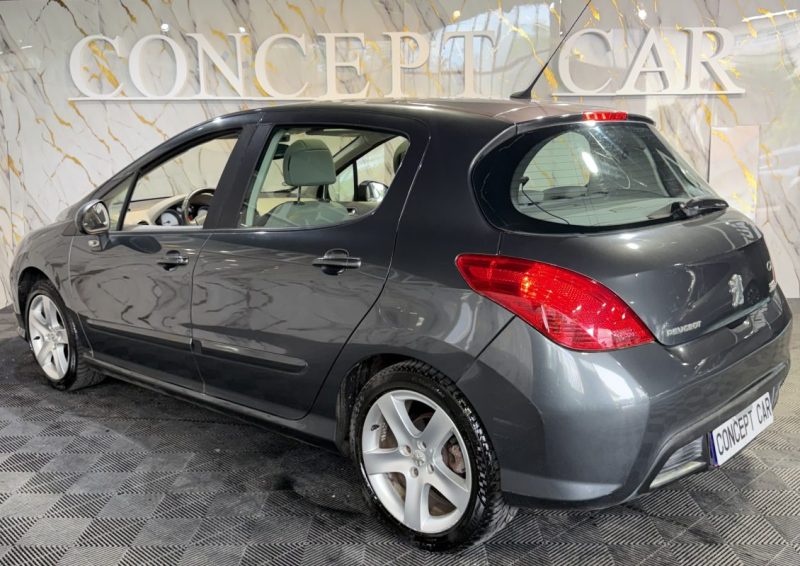 PEUGEOT 308 1.6 VTi 120ch Confort Pack - 86 010Kms - Premier Main - Distrib ok - Suivit PEUGEOT