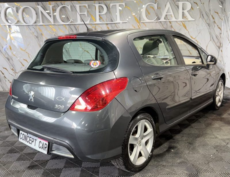 PEUGEOT 308 1.6 VTi 120ch Confort Pack - 86 010Kms - Premier Main - Distrib ok - Suivit PEUGEOT