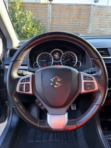 SUZUKI SWIFT SPORT MY15 1.6 VVT -136  CV 78 211Kms - - Parfait Etat - SUIVIT COMPLET SUZUKI