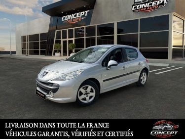 PEUGEOT 207 1.4 VTi 95ch Premium - 64 591Kms - Premier Main - Distrib ok - Suivit PEUGEOT