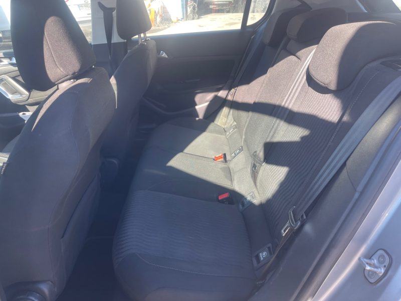 PEUGEOT 308 II 1.6 BLUEHDI 120 BVM6 PACK CD CLIM 210MKM