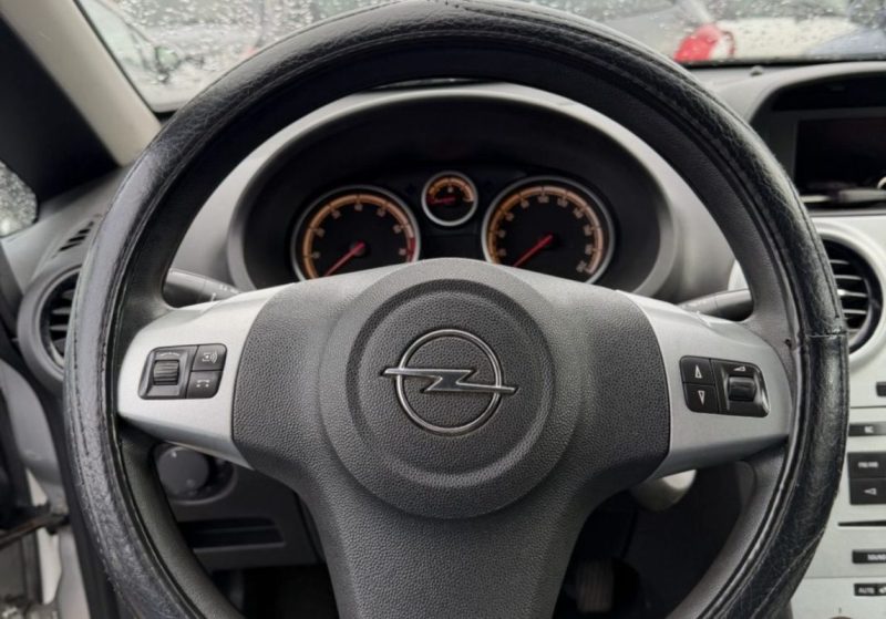 OPEL CORSA 1.0 - 65 Essentia - 68 240Kms - Distrib Ok - Suivit complet OPEL