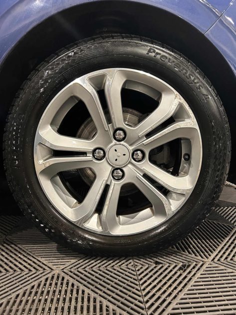 PEUGEOT 208 1.2 VTI 80CH