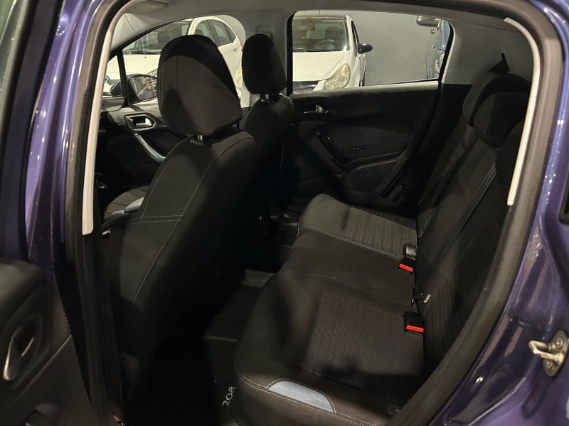 PEUGEOT 208 1.2 VTI 80CH