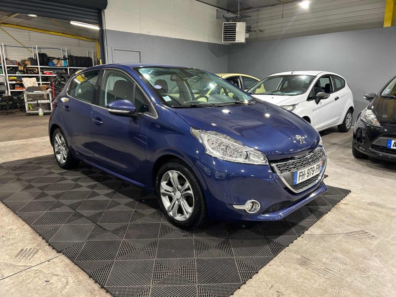PEUGEOT 208 1.2 VTI 80CH