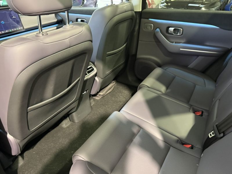 LEAPMOTOR C10 DESIGN MY25  69,9 KWH 218CV 