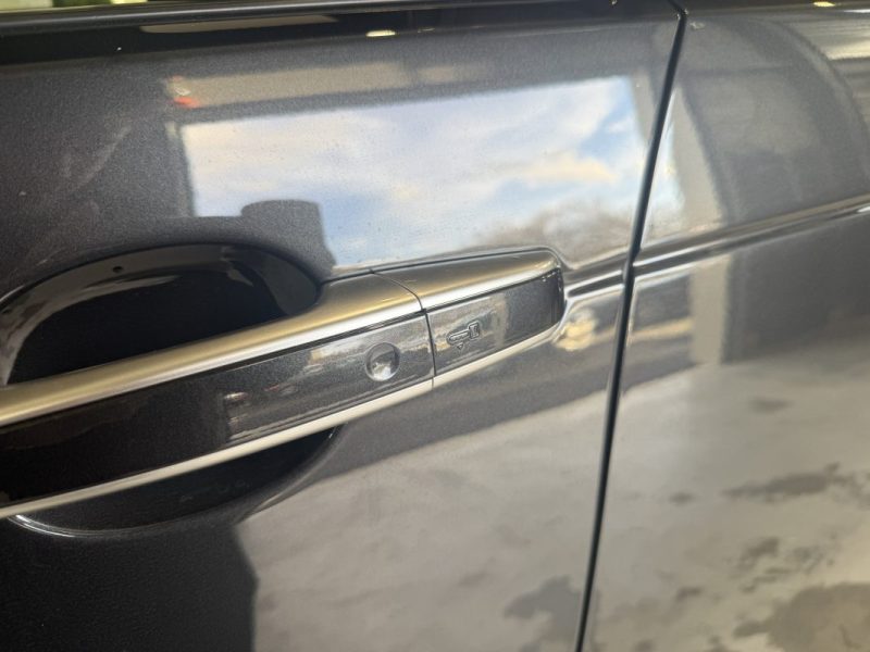 LAND ROVER DISCOVERY MARK III LUXURY 7 PLACES 2.0 300ch- ORIGINE FR- TOIT OUVRANT- 59.000KM - 2019