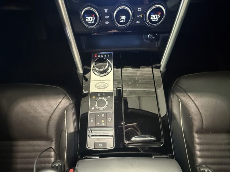 LAND ROVER DISCOVERY MARK III LUXURY 7 PLACES 2.0 300ch- ORIGINE FR- TOIT OUVRANT- 59.000KM - 2019
