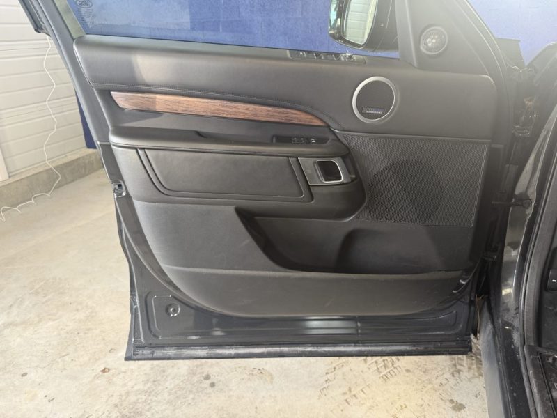 LAND ROVER DISCOVERY MARK III LUXURY 7 PLACES 2.0 300ch- ORIGINE FR- TOIT OUVRANT- 59.000KM - 2019