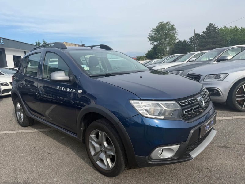 DACIA SANDERO 1.5 DCI 90CH LAURÉATE 1ERE MAIN GARANTIE 
