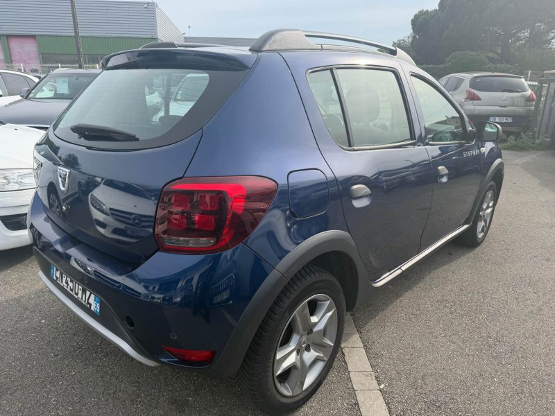 DACIA SANDERO 1.5 DCI 90CH LAURÉATE 1ERE MAIN GARANTIE 