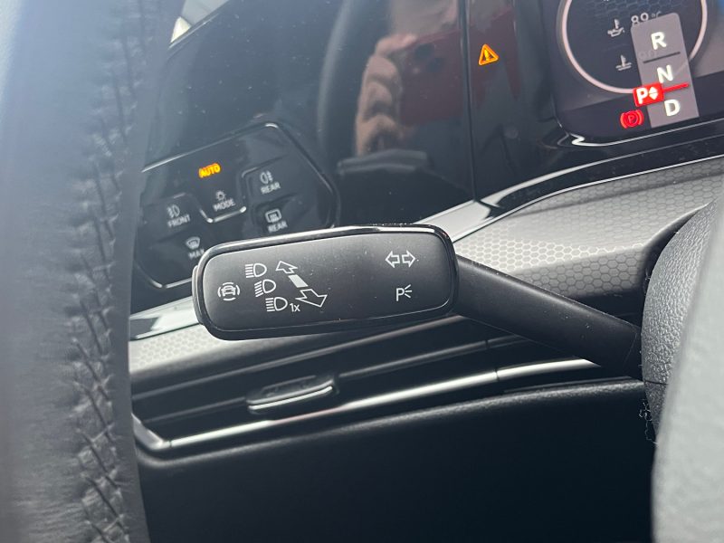 VOLKSWAGEN GOLF 8 2.0 TSI 245CH GTI DSG7 4 PNEU NEUF- DISQUE PLAQUETTE NEUVE - CT VIERGE - 6 MOIS 