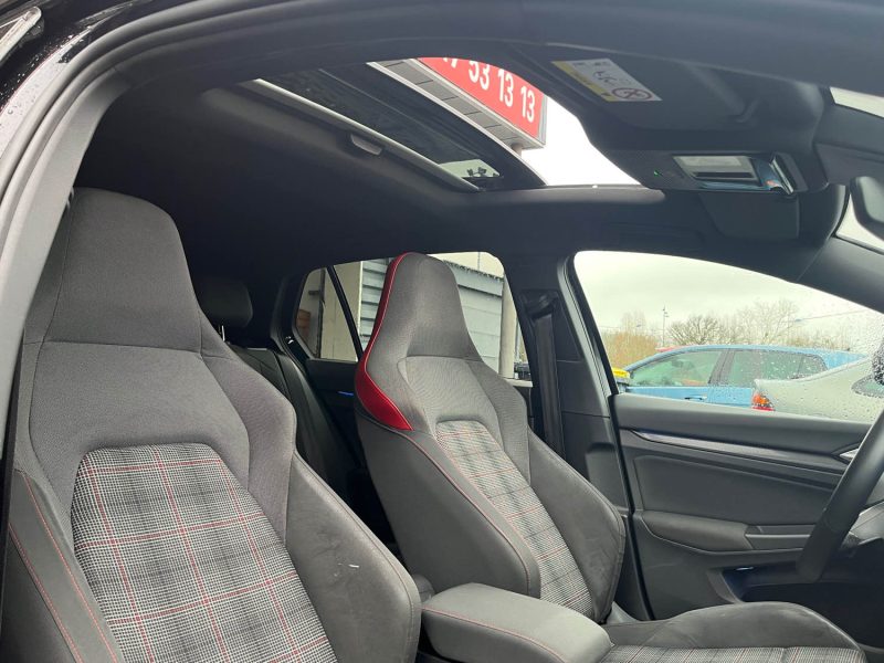 VOLKSWAGEN GOLF 8 2.0 TSI 245CH GTI DSG7 4 PNEU NEUF- DISQUE PLAQUETTE NEUVE - CT VIERGE - 6 MOIS 