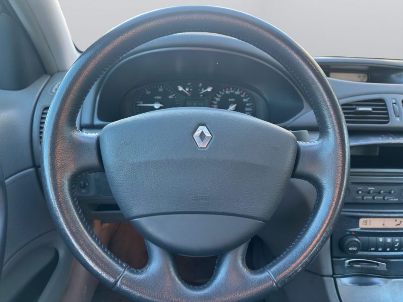 RENAULT LAGUNA 1.9 DCI 120 CV CONFORT EXPRESSION 