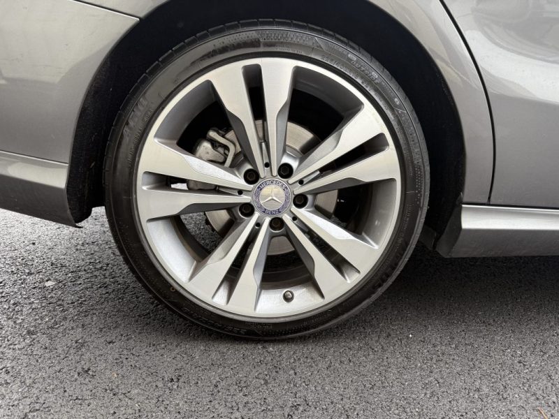 MERCEDES BENZ CLASSE CLA Shooting Brake 180D / SENSATION / 142.000km / 2016