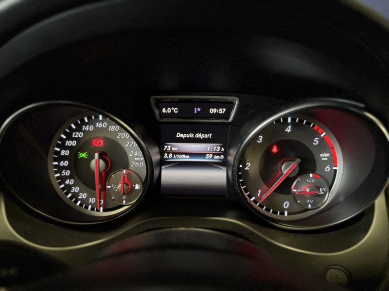 MERCEDES BENZ CLASSE CLA Shooting Brake 180D / SENSATION / 142.000km / 2016