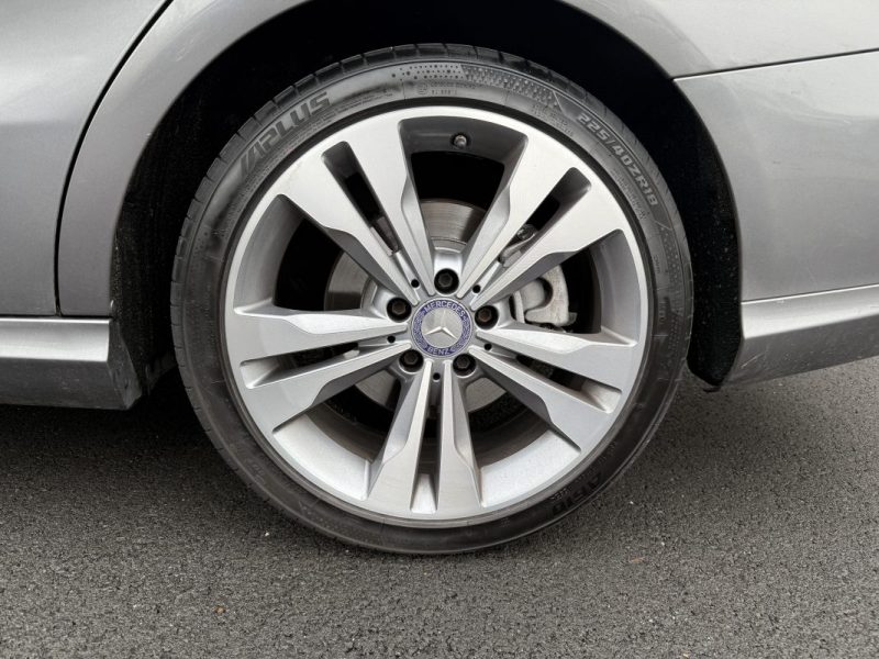 MERCEDES BENZ CLASSE CLA Shooting Brake 180D / SENSATION / 142.000km / 2016