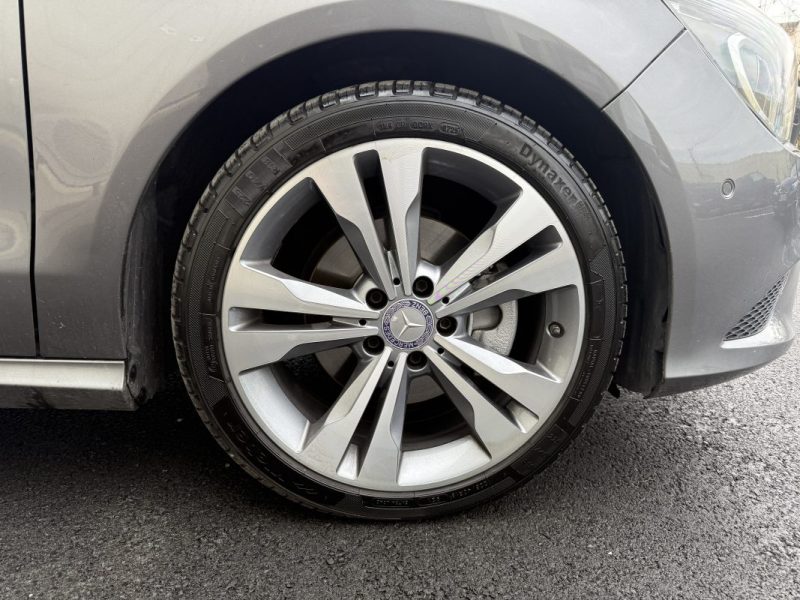 MERCEDES BENZ CLASSE CLA Shooting Brake 180D / SENSATION / 142.000km / 2016