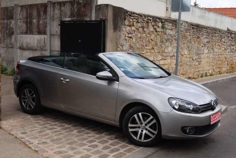 VOLKSWAGEN GOLF 1.2 TSI 105CH BLUEMOTION TECHNOLOGY CARAT 2011
