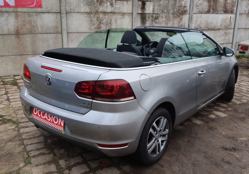 VOLKSWAGEN GOLF 1.2 TSI 105CH BLUEMOTION TECHNOLOGY CARAT 2011