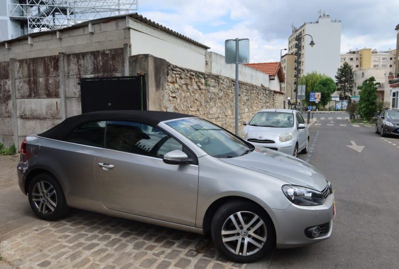 VOLKSWAGEN GOLF 1.2 TSI 105CH BLUEMOTION TECHNOLOGY CARAT 2011