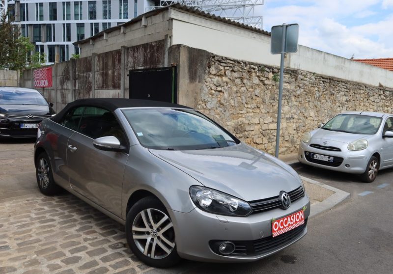 VOLKSWAGEN GOLF 1.2 TSI 105CH BLUEMOTION TECHNOLOGY CARAT 2011