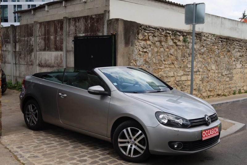 VOLKSWAGEN GOLF 1.2 TSI 105CH BLUEMOTION TECHNOLOGY CARAT 2011