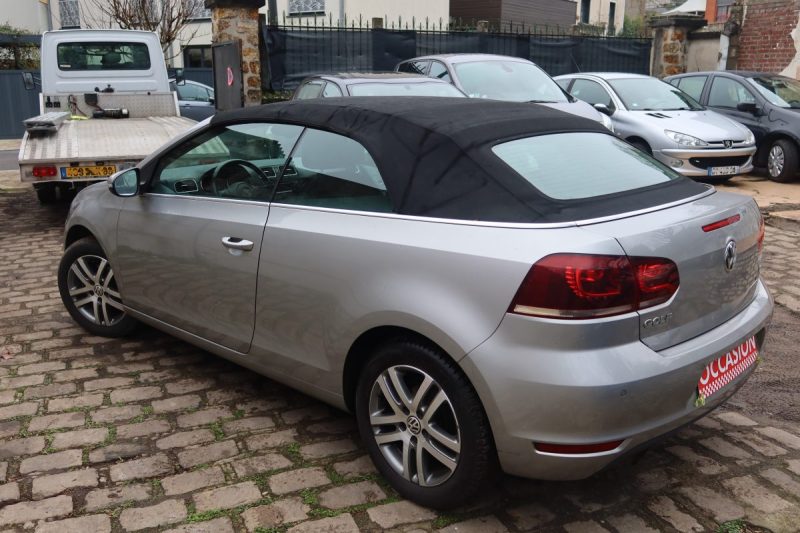 VOLKSWAGEN GOLF 1.2 TSI 105CH BLUEMOTION TECHNOLOGY CARAT 2011