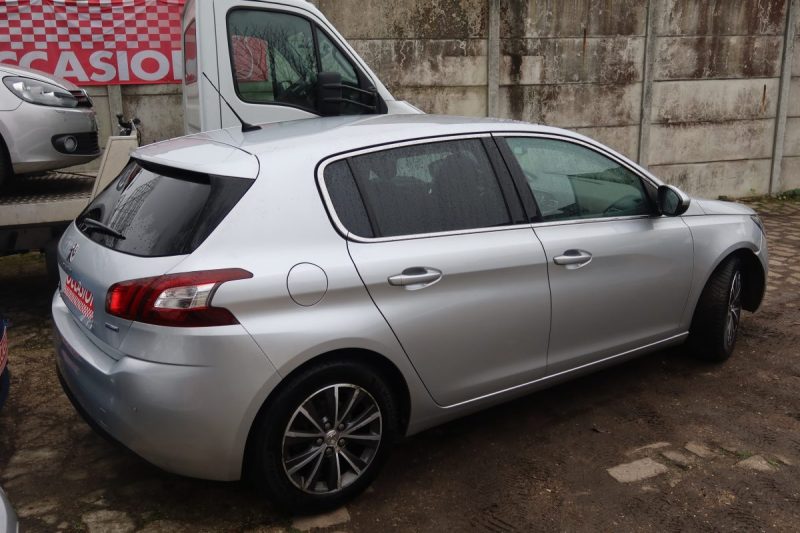 PEUGEOT 308 II 1.2 PURETECH 130CH ALLURE S&S 5P 2016