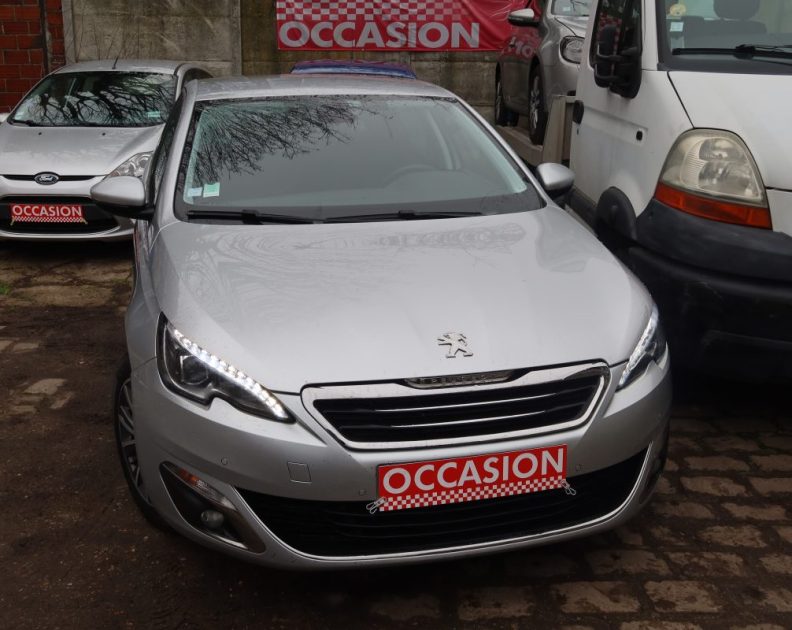 PEUGEOT 308 II 1.2 PURETECH 130CH ALLURE S&S 5P 2016