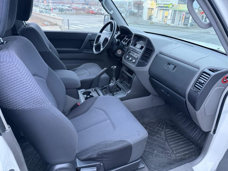 MITSUBISHI PAJERO  2.5 TD 115  2005