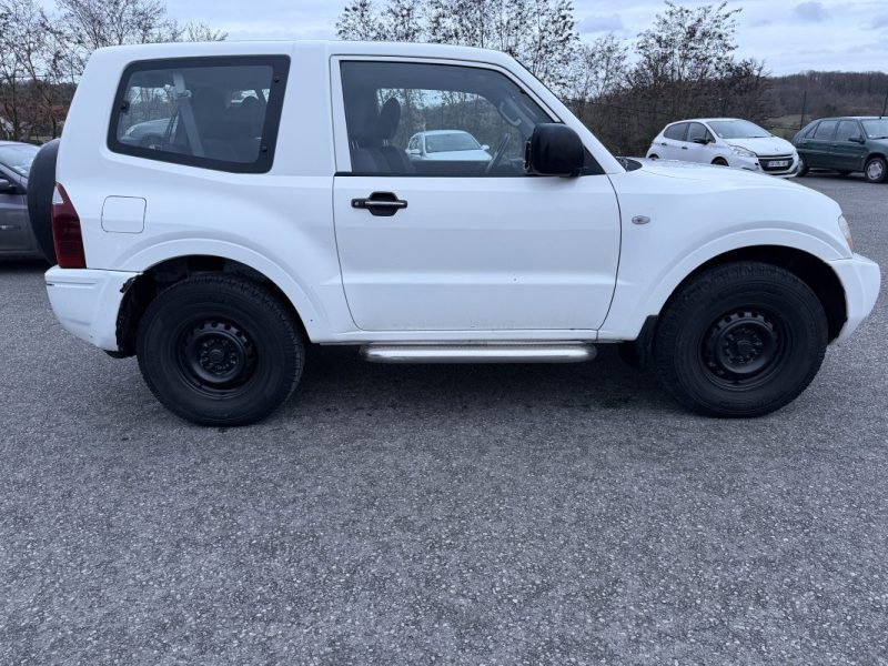 MITSUBISHI PAJERO  2.5 TD 115  2005