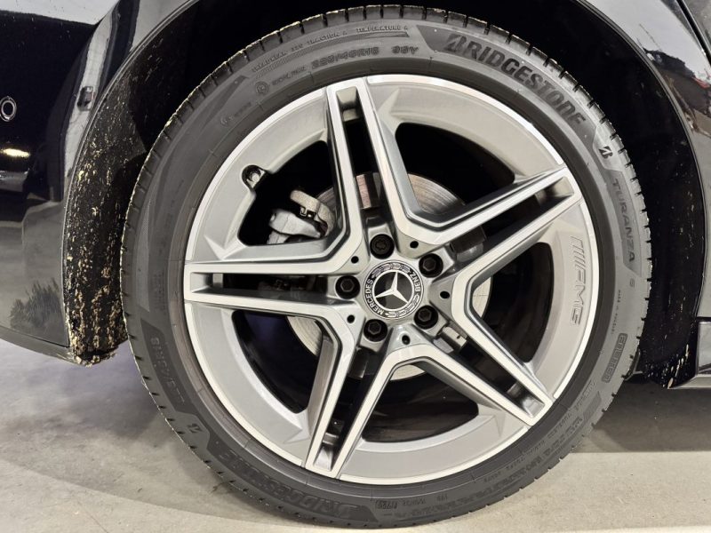 MERCEDES CLASSE A 200 163ch AMG LINE 7G-DCT / TOIT OUVRANT / SUIVI COMPLET