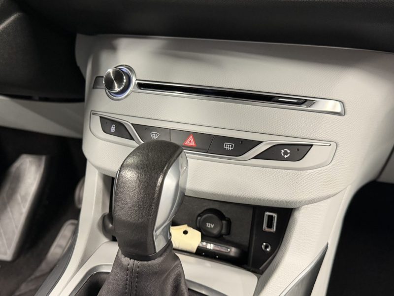 PEUGEOT 308 II ALLURE 1.2 130 Cv BOITE AUTOMATIQUE / 5 PORTES CRIT AIR 1 - GARANTIE 1 AN