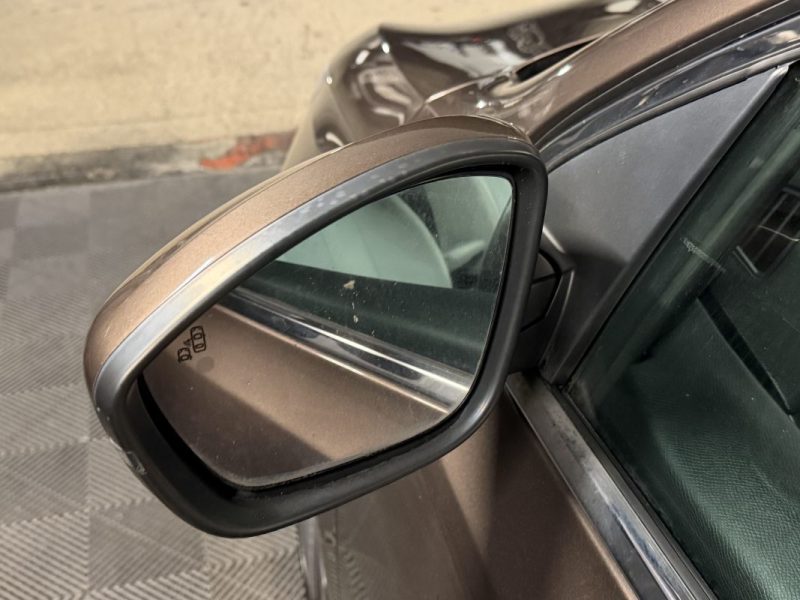PEUGEOT 308 II ALLURE 1.2 130 Cv BOITE AUTOMATIQUE / 5 PORTES CRIT AIR 1 - GARANTIE 1 AN