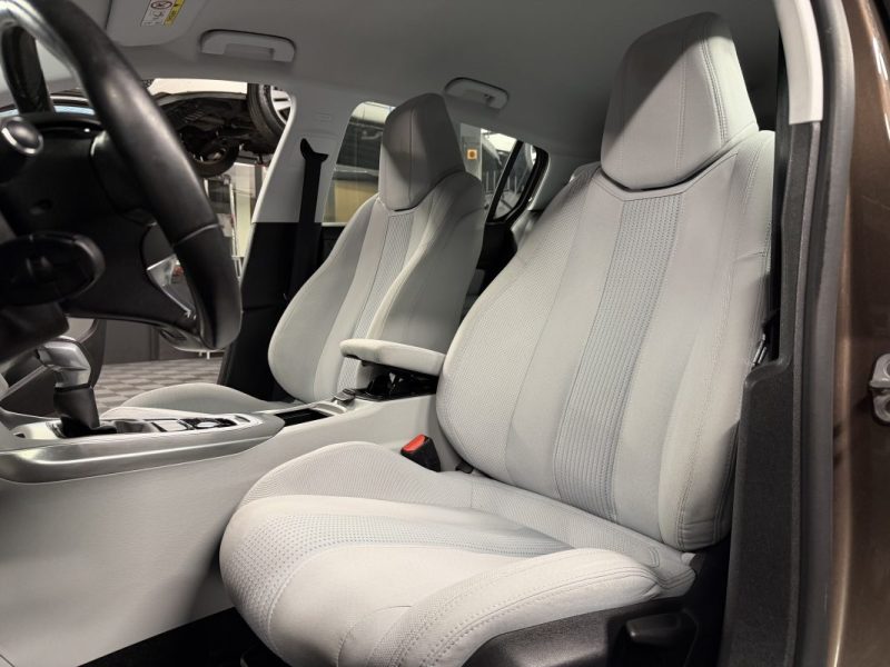 PEUGEOT 308 II ALLURE 1.2 130 Cv BOITE AUTOMATIQUE / 5 PORTES CRIT AIR 1 - GARANTIE 1 AN