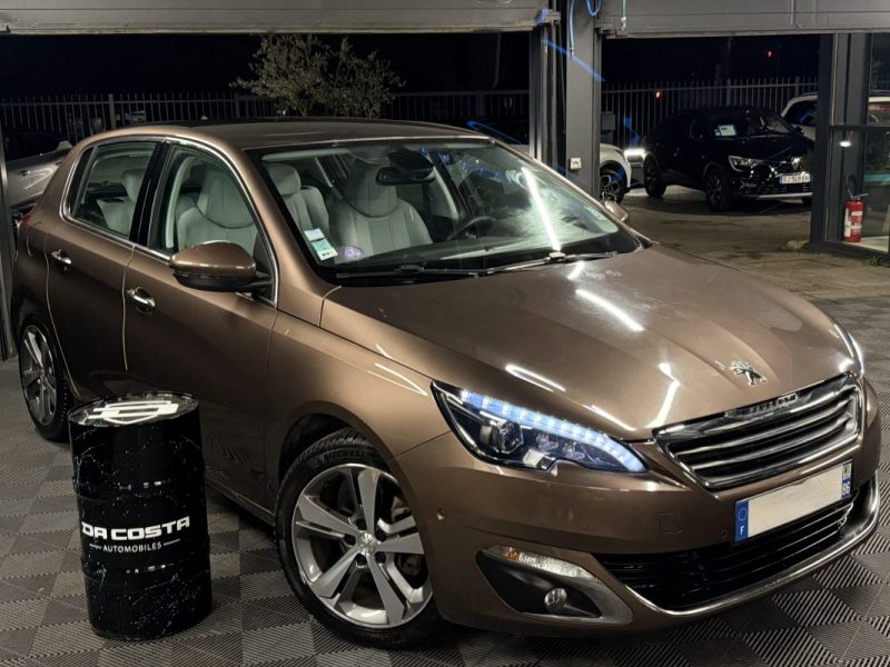 PEUGEOT 308 II ALLURE 1.2 130 Cv BOITE AUTOMATIQUE / 5 PORTES CRIT AIR 1 - GARANTIE 1 AN