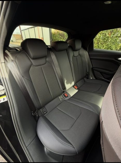 AUDI A1 30 TFSI 1.0 116CH S-LINE ALL STREET  / SIÈGES CHAUFFANTS / SUIVI COMPLET AUDI 