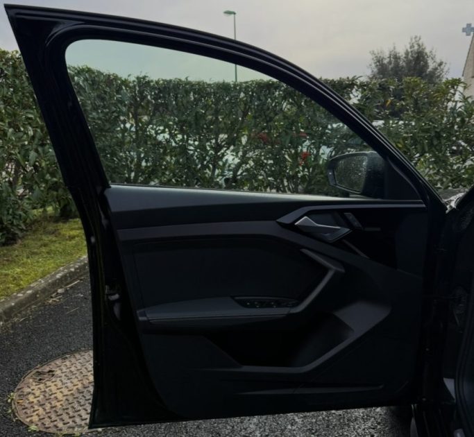 AUDI A1 30 TFSI 1.0 116CH S-LINE ALL STREET  / SIÈGES CHAUFFANTS / SUIVI COMPLET AUDI 