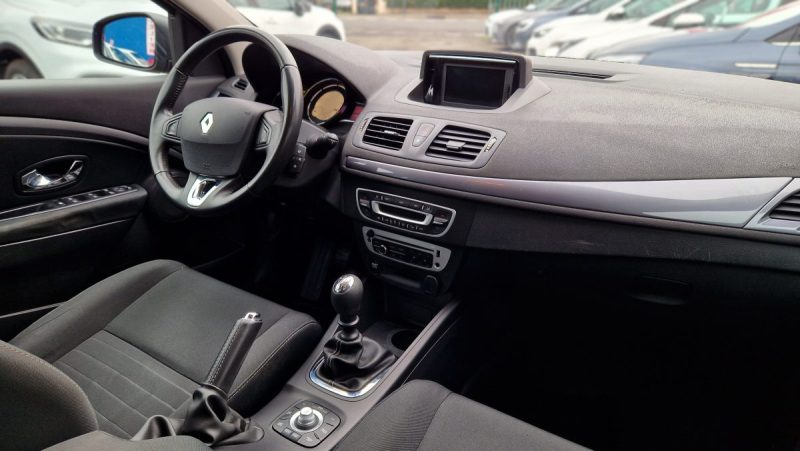 RENAULT MEGANEIII 1.5 L DCI 110 LIMITED 2016
