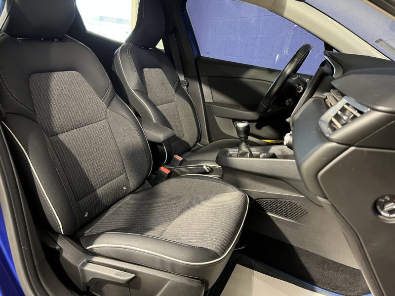 RENAULT CLIO V 1.0 TCE 100CH INTENS -  GPS - CAMERA DE RECUL - SUIVI FACTURES RENAULT -79950KM